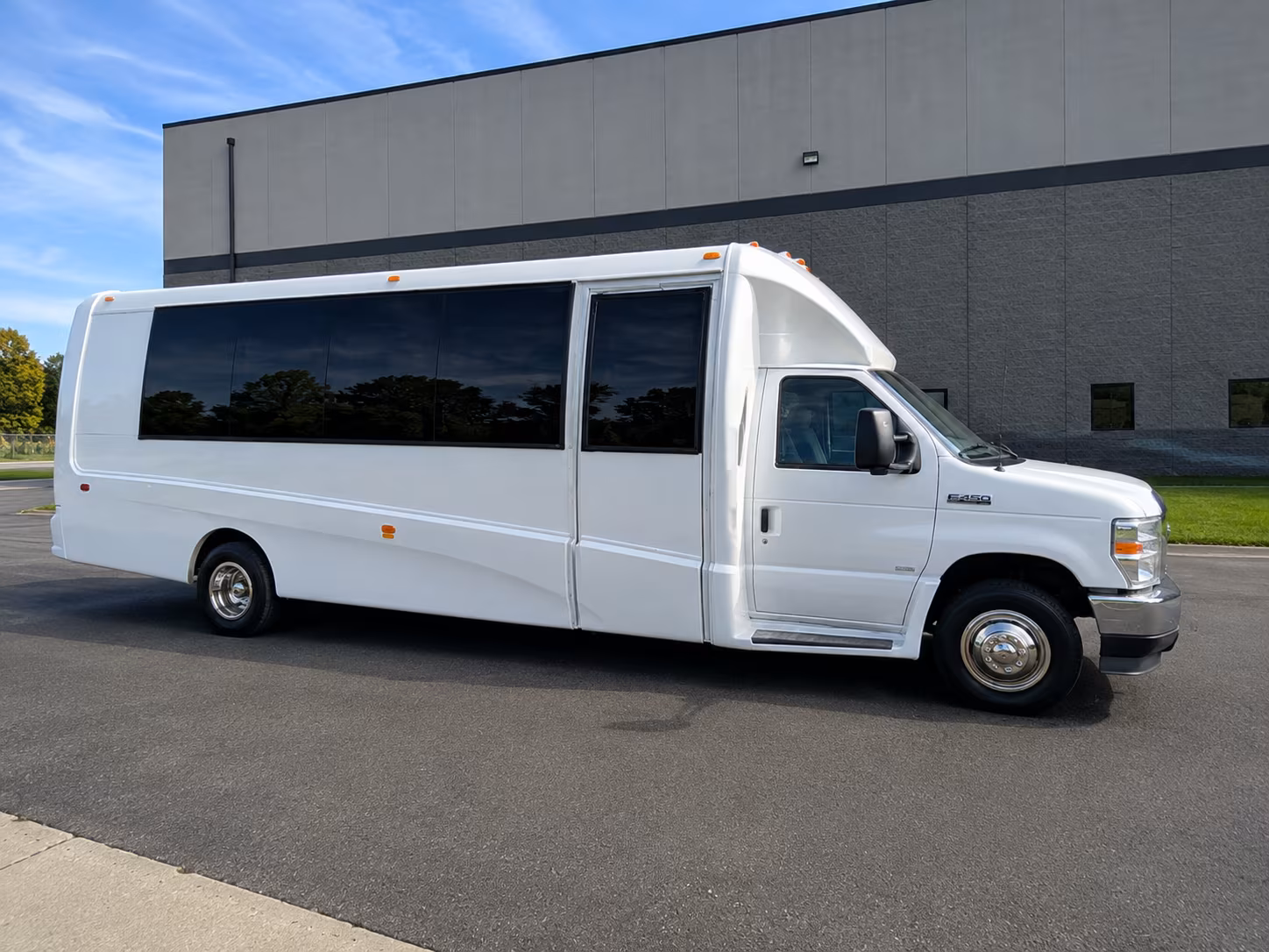 airport transfers from bwi and dulles make out of town guests feel welcome