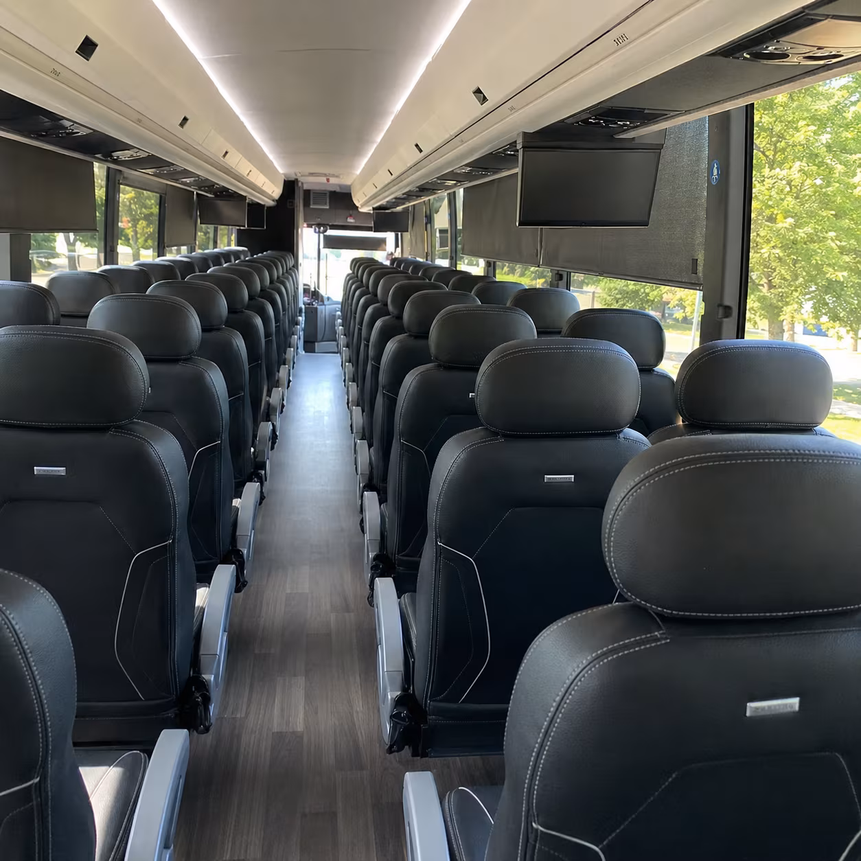 baltimore charter bus rentals for airport transfers