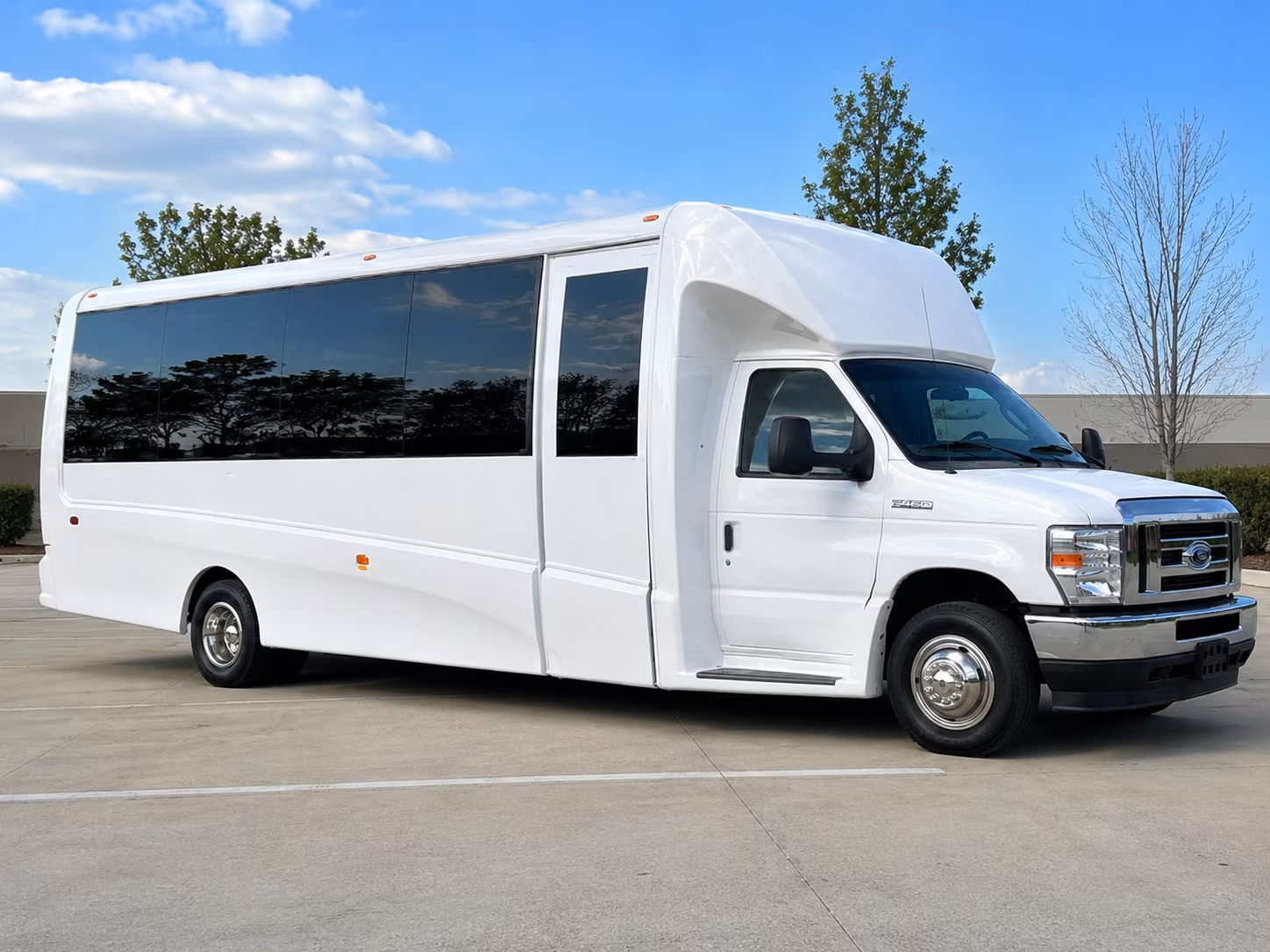 find the right bus for rural vineyard and barn venues near hagerstown