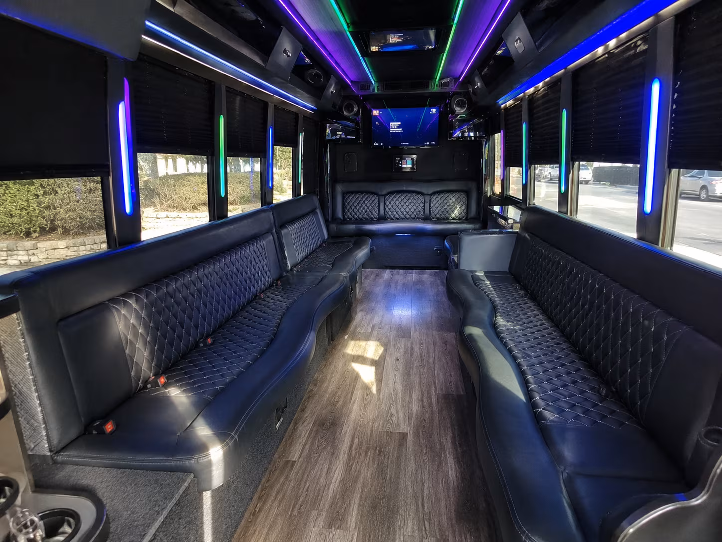 hagerstown 15 passenger party bus interior