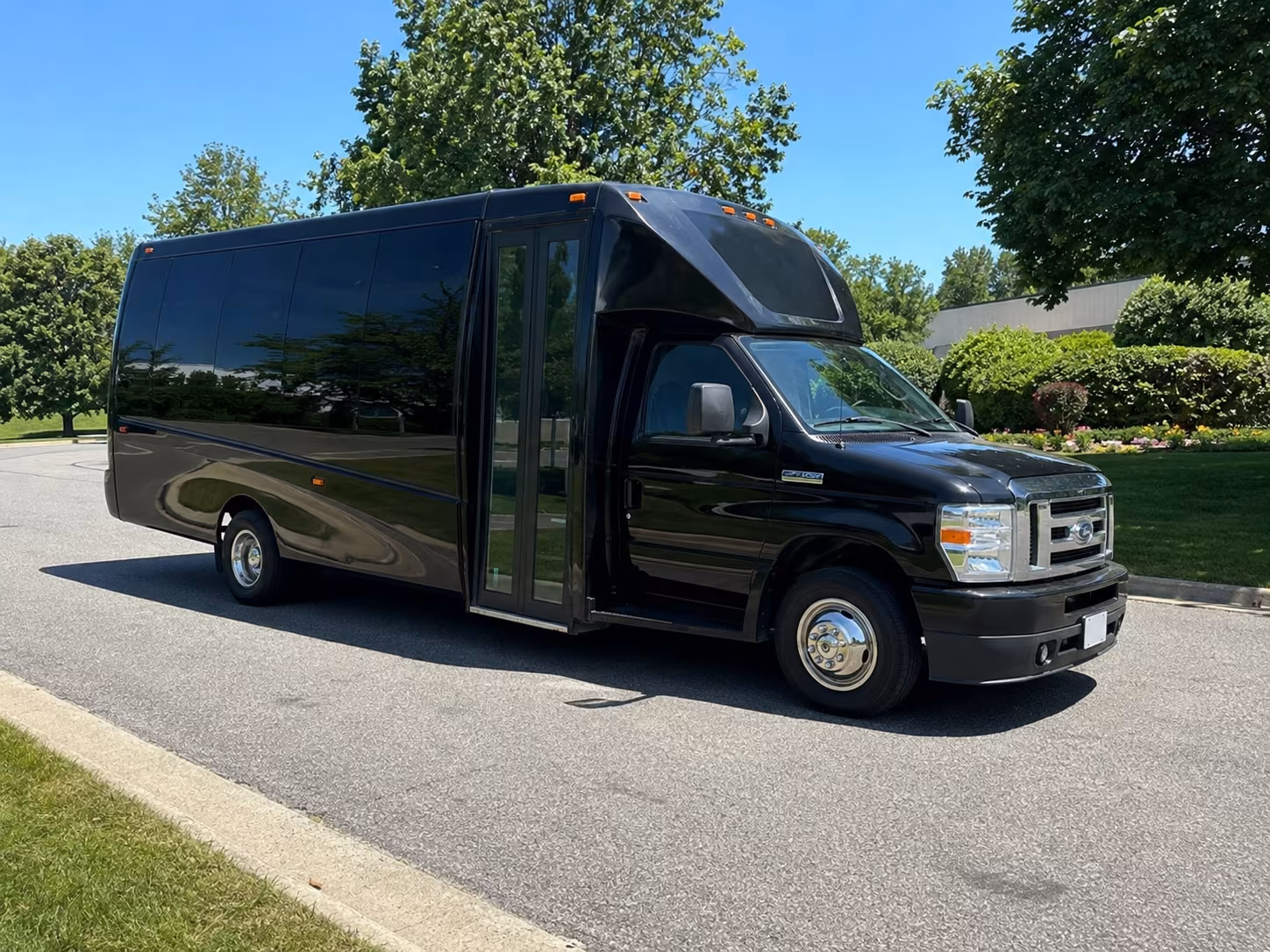 hagerstown quinceanera sweet 16 party bus rental