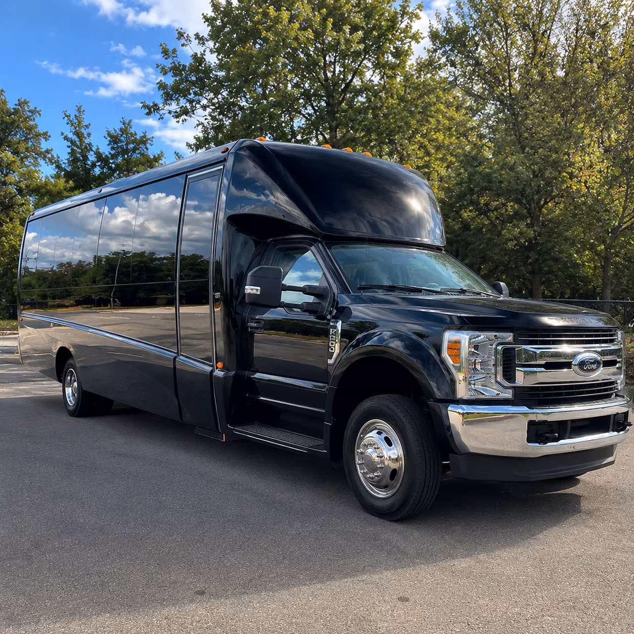 leesburg bus rentals