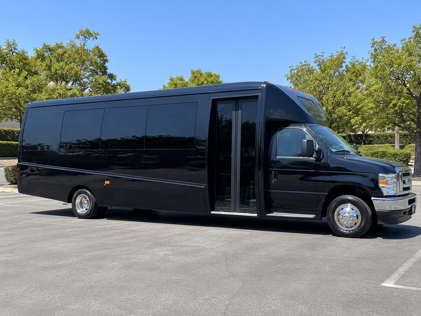 leesburg easy government military travel with a leesburg bus rental