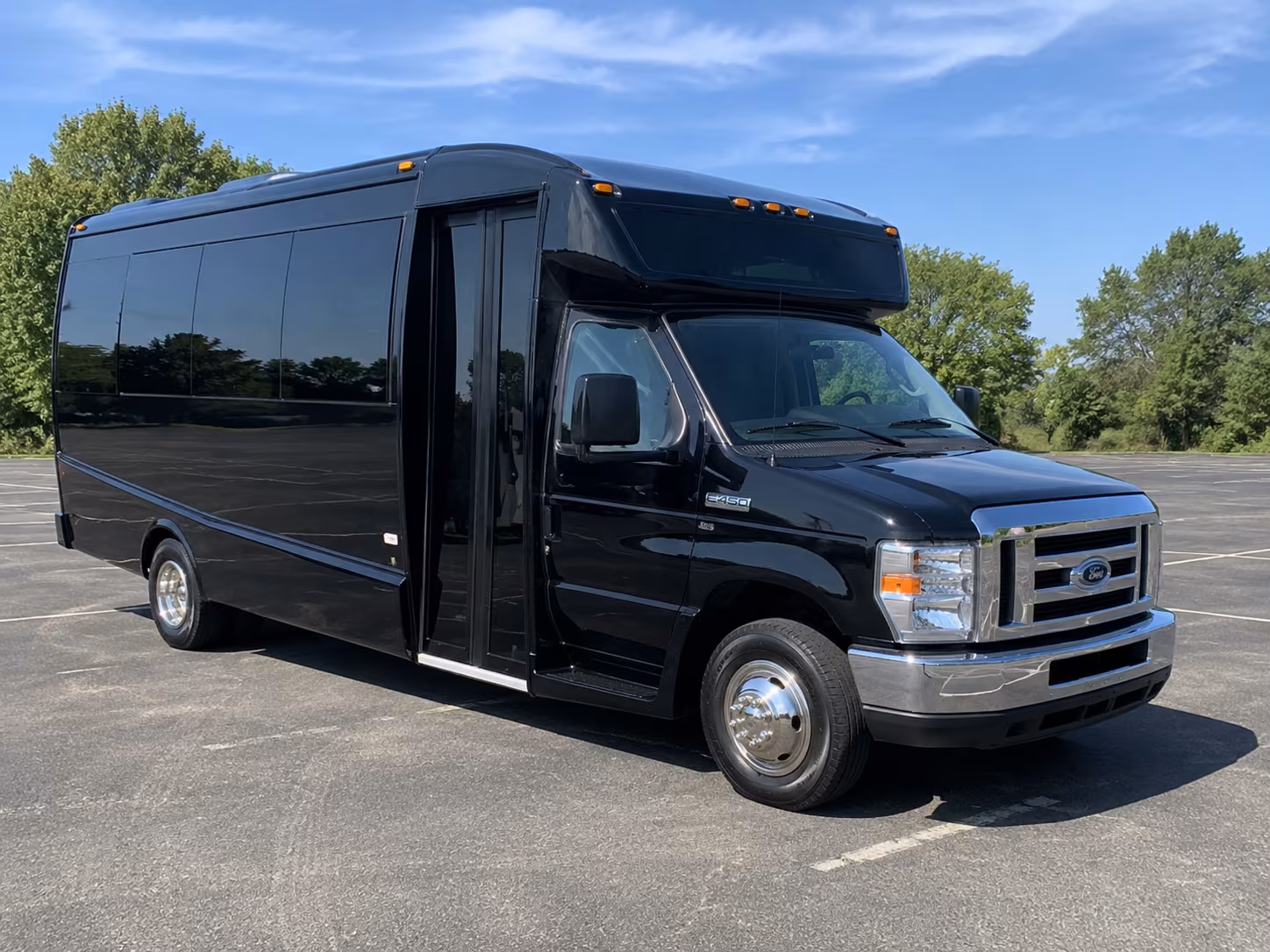 minibuses and sprinter limos for smaller hagerstown prom groups