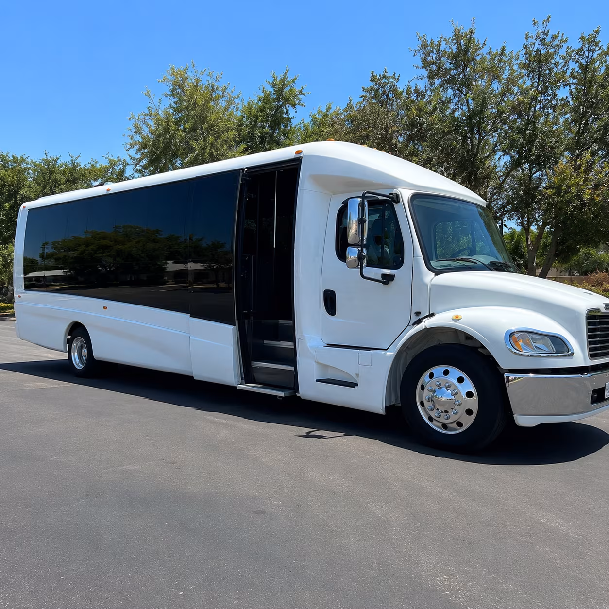 reading corporate bus rentals for meetings and conferences