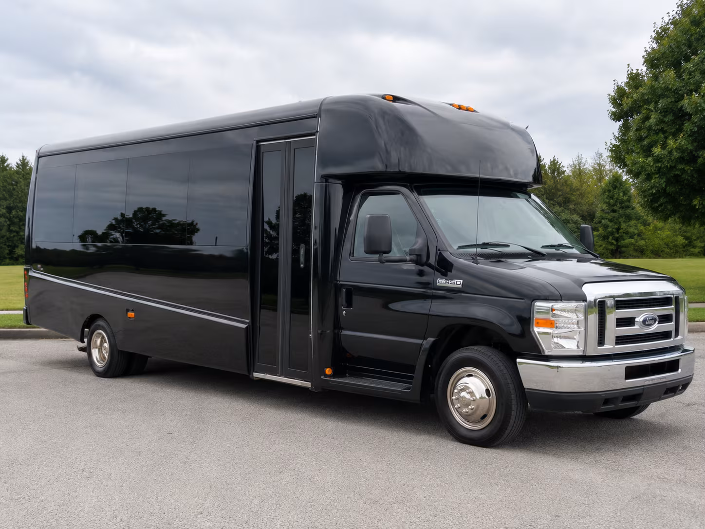 reading private airport shuttles for reading pickups and drop offs